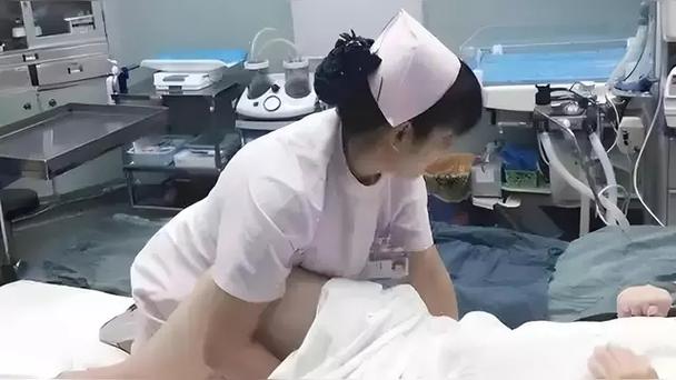 国产模特大尺度写真的相关介绍
