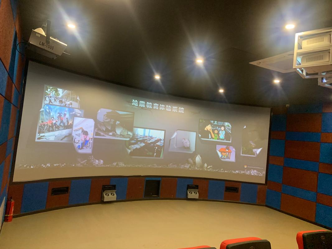 大光明电影院｜百年历史建筑打卡｜上海南京西路老字号观影指南｜怀旧影迷必去